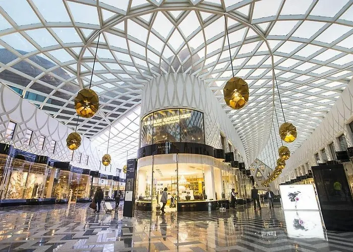 Alluring 2 Bedroom Centre Apartment- Self Check-in,balconied Apartment